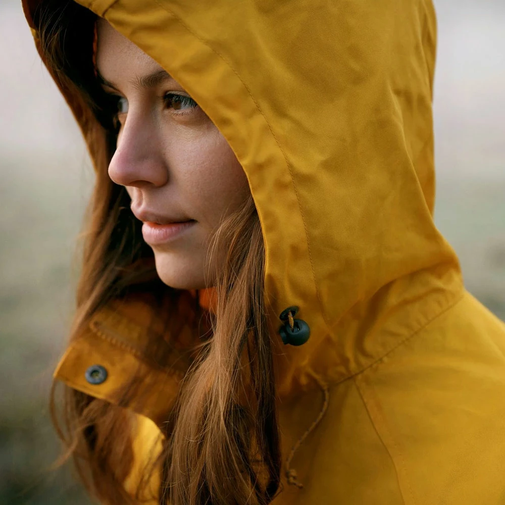 Coupon ✔️ Fjällräven Vardag Anorak Wetterjacke Mustard Yellow Damen 🔔 – Bild 4
