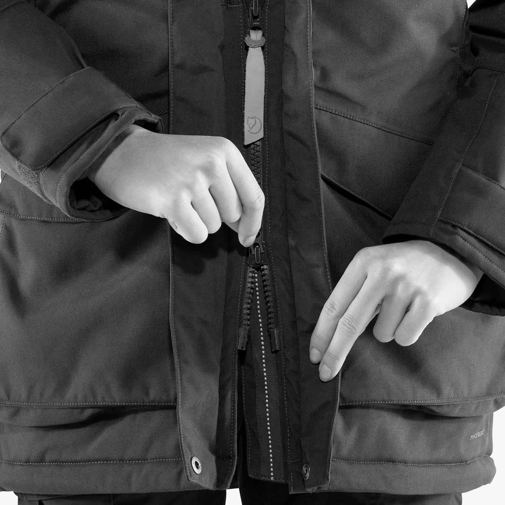 Brandneu 🌟 Fjällräven Nuuk Parka Winterparka Red Oak Damen 🎁 – Bild 6